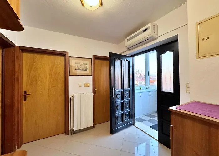 Katarina By Interhome Apartment Vantacici
